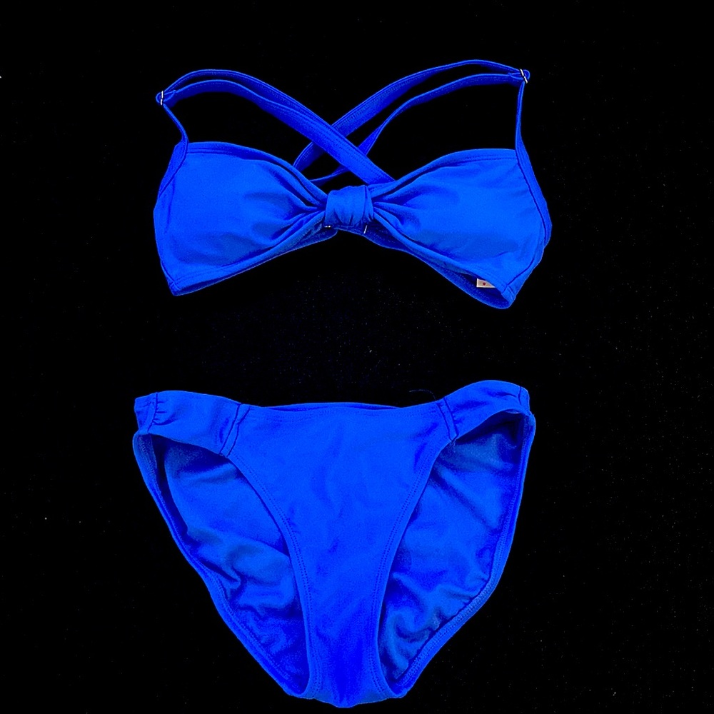 Knot tie bikini tops plus’s bottom